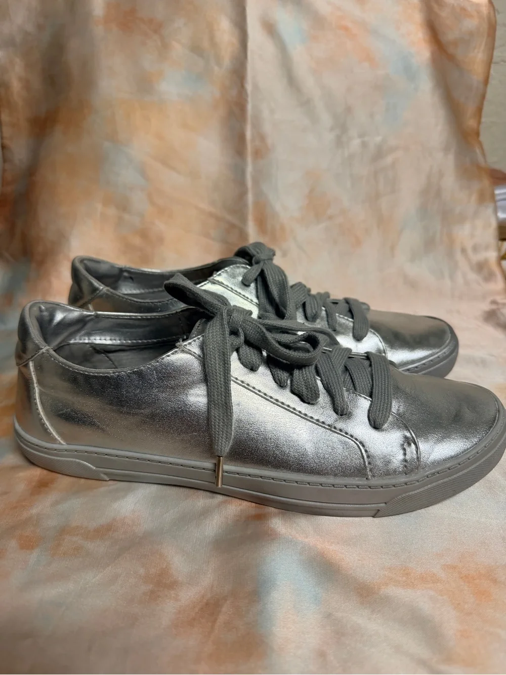DV by Dolce Vita Sammy Metallic Silver Low-Top Lace-Up Sneakers